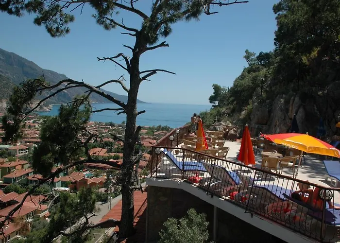 Bellevue Hotell 3*