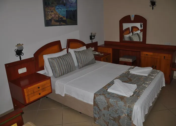 Bellevue Hotell 3*