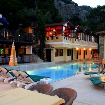 Bellevue Hotel 3*